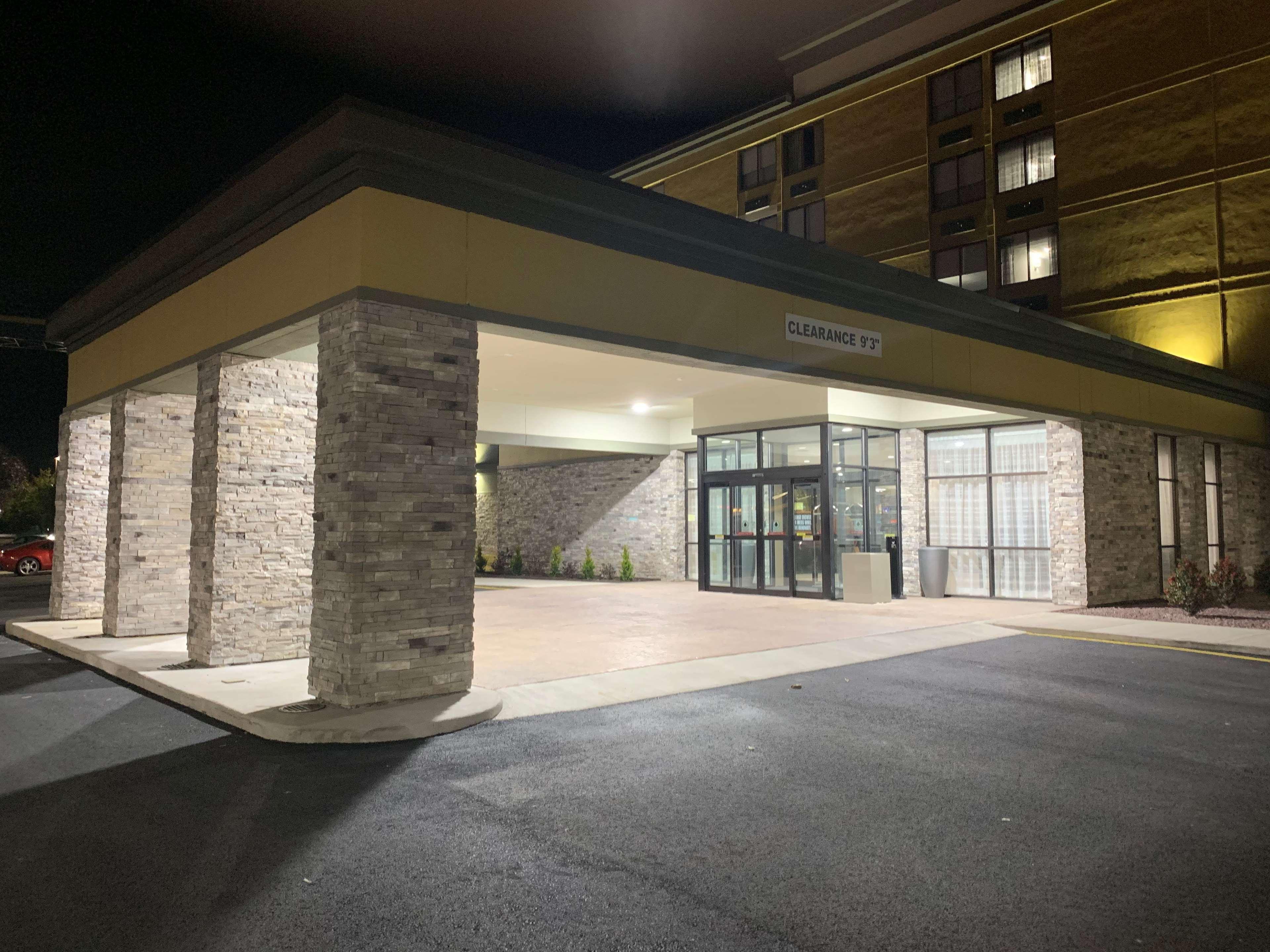 Best Western Plus Fort Saskatchewan Inn & Suites Exterior photo